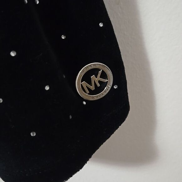 Michael Kors Velour Top Black Embellished HOLIDAY Size 14 TAYLOR SWIFT Goth - Picture 5 of 7